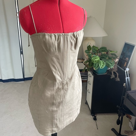 BRAND NEW Corset Linen Mini Dress - Picture 3 of 3